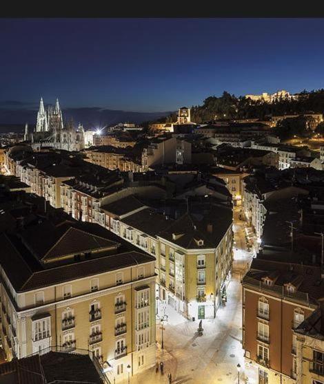 Burgo Buhardilla Con Vistas A La Catedral 아파트 외부 사진